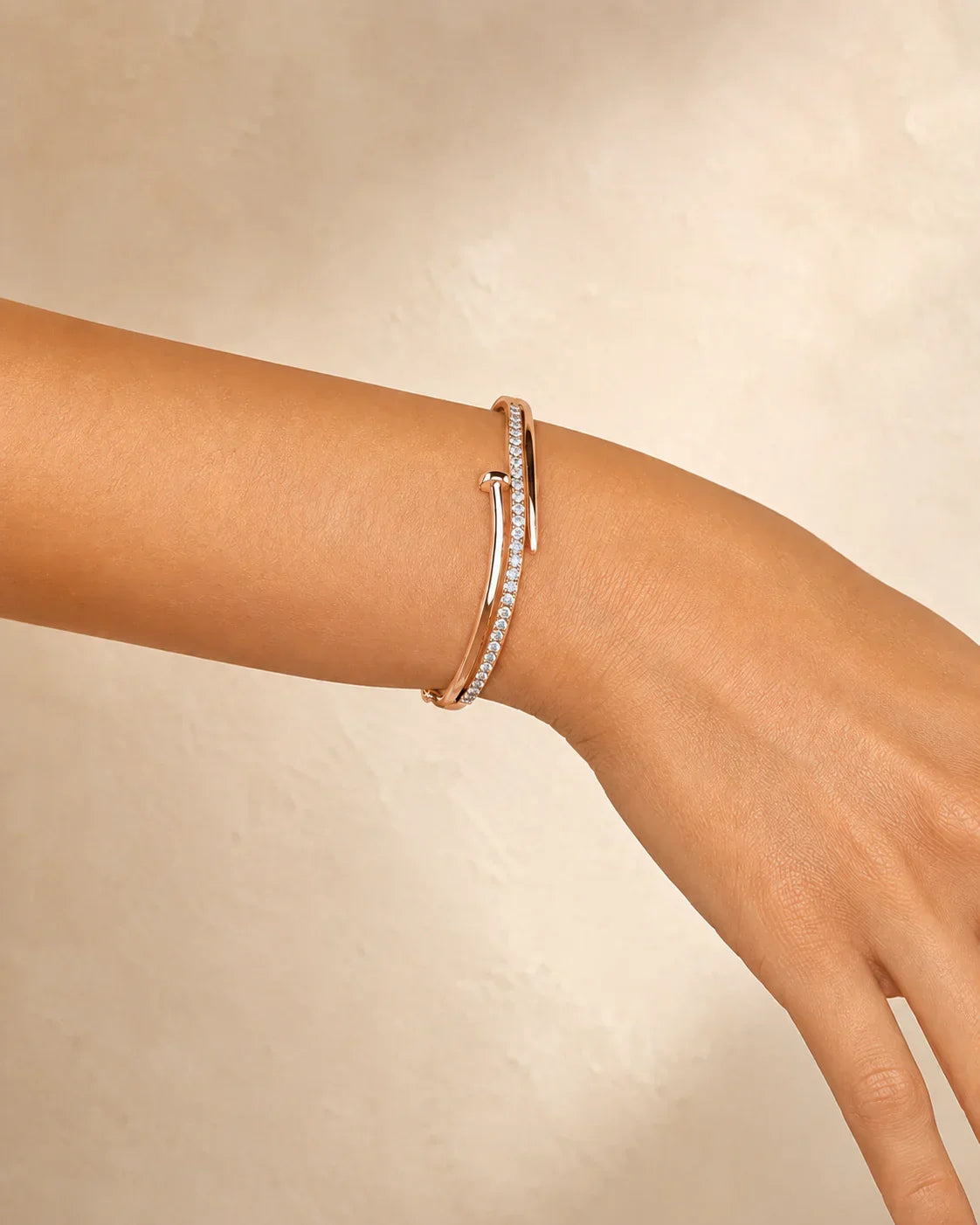 Daisini Nail Shape Bracelet Embellished with Premium Grade Crystal From Swarovski for Women 18k Gold Plated Couple Holiday Gift