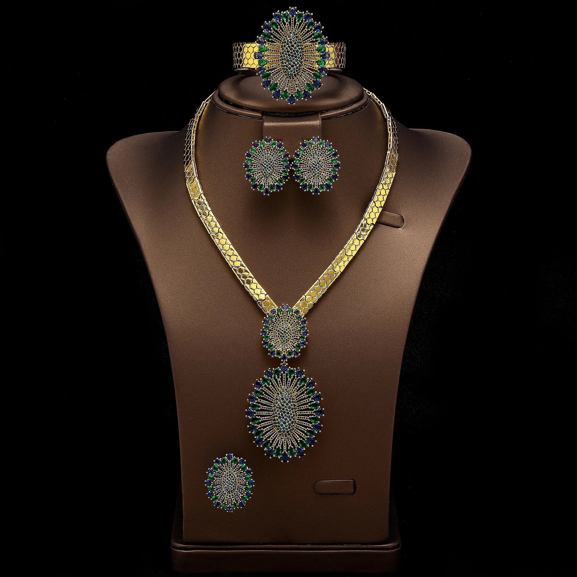 2024 Bridal Wedding Jewelry Set for Women Gold Plated Nigerian African 4pcs Jewelry Necklace Earrings Set Green Red CZ Zirconia