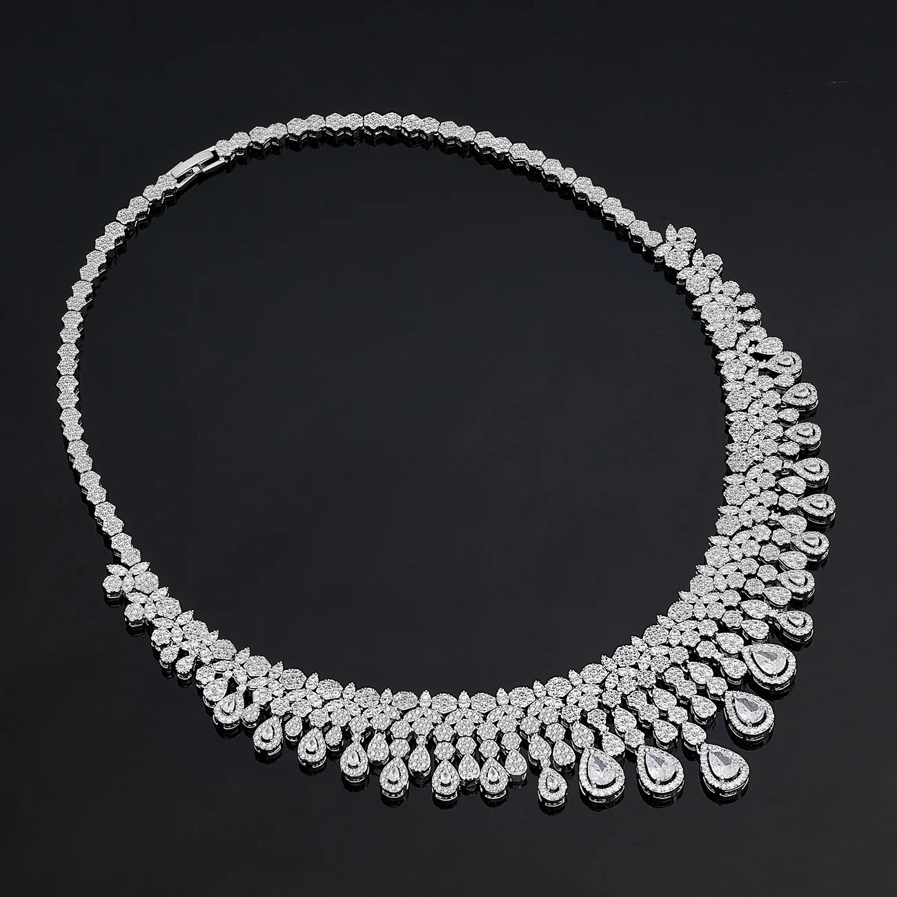Luxury Women's Jewelry Elegant Style Bridal Tassel Zircon Necklace Earrings Bracelet Ring 4 Piece Bridal Large Wedding Jewelry S