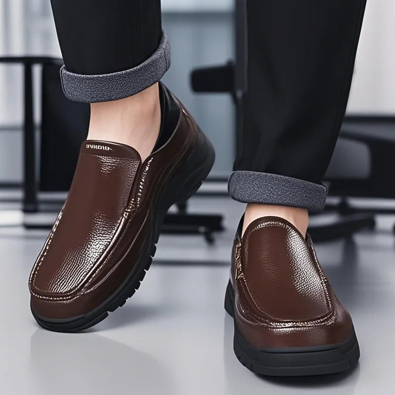 Men’s Slip-On Casual Loafers – Breathable Lightweight Shoes for Daily Comfort