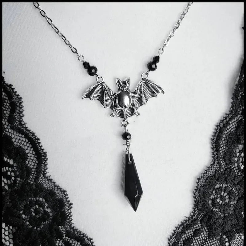 New Antique Silver Skeleton Key Necklace Creativity Pendant Charm Statement Punk Jewelry Novelty Grunge Gothic Halloween Gift