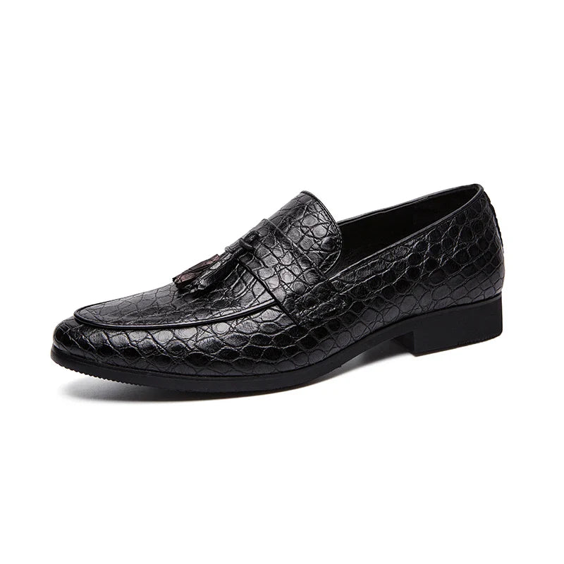 Men’s Outdoor Soft Leather Shoes – Lightweight Non-Slip Walking Loafers