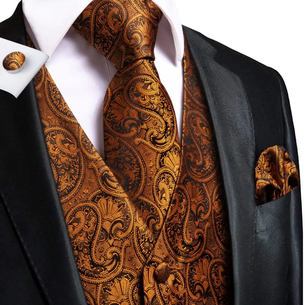 Fashion Silk Vest For Men Classic Gold Champane Yellow Waistcoat Jacket Tie Hankerchief Cufflinks Sets Dress Suit Wedding Hi-Tie