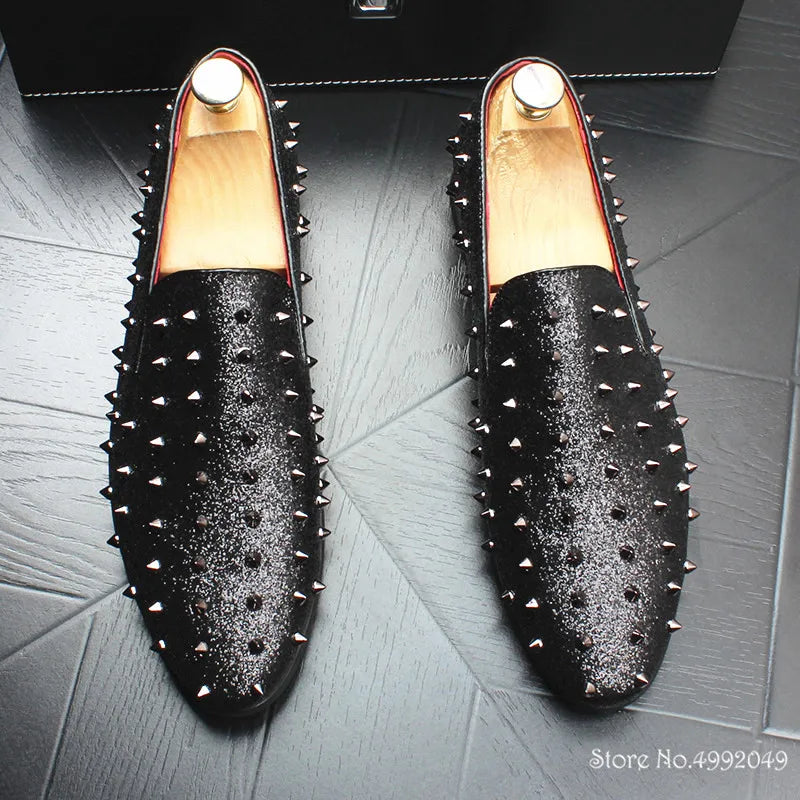 NEW Pointed Toe Embroidery Rhinestone Flats Shoes For Men Male Wedding Dress Prom Homecoming Shoes Zapatos Hombre Vestir
