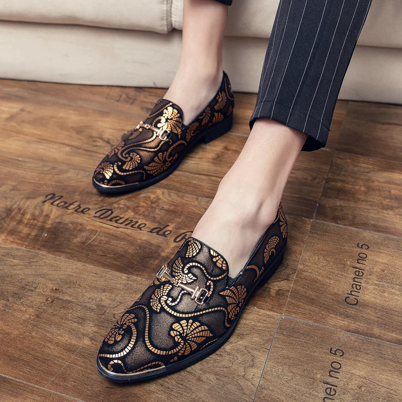 New Men Dress Leather Shoes For Men Luxury British Gold Blue National Pattern Oxfords Classic Gentleman Wedding Prom Shoes