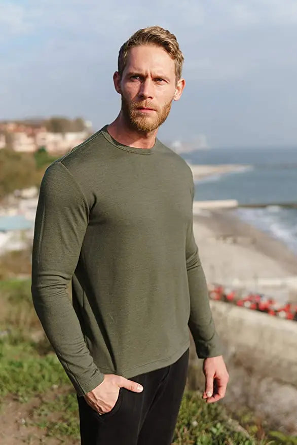 Men's 100% Merino Wool Base Layer Shirt 240G Thermal Top Warm Wicking Breathable Anti-Odor Underwear Warm Clothing Base Layer