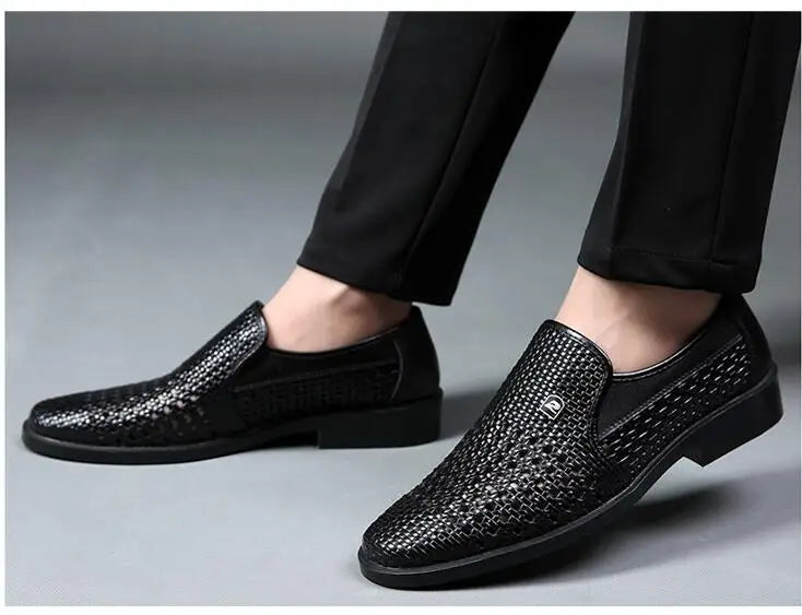 Spring Men Loafers Leather Men Shoes Summer Hollow Breathable Oxfords Man Casual Shoes Slip on Formal Dress Shoes for Man
