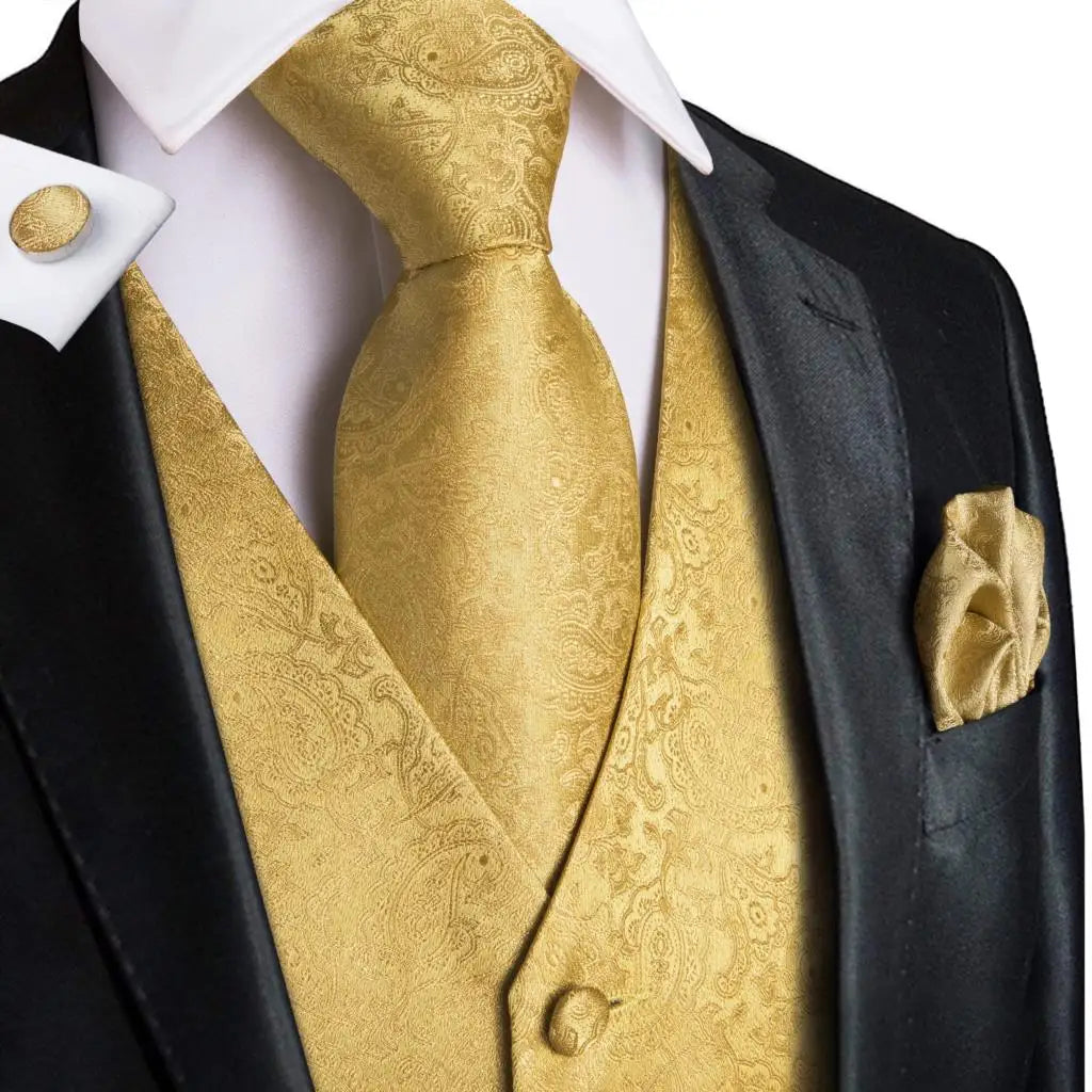 Fashion Silk Vest For Men Classic Gold Champane Yellow Waistcoat Jacket Tie Hankerchief Cufflinks Sets Dress Suit Wedding Hi-Tie