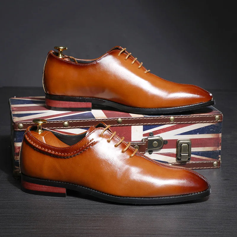 High Quality Retro Men Formal Leather Dress Shoes Pointed Toe Business Oxford Shoes Plus Size 38-48 Men Wedding Shoes