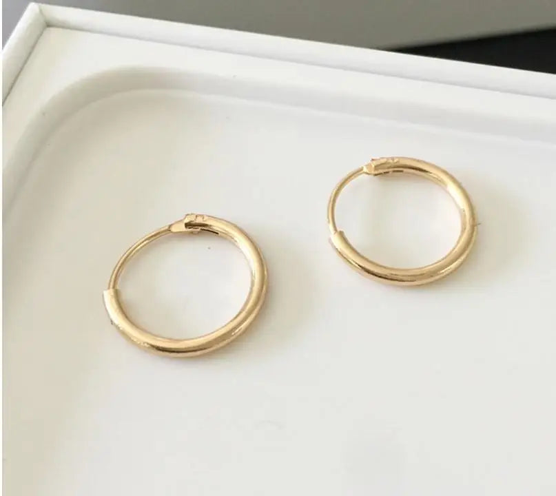Best Selling Wild Fashion Simple Pearl Bean  Earrings Style Women Girls Earrings Jewelry Wholesale Crystal Earrings Brincos