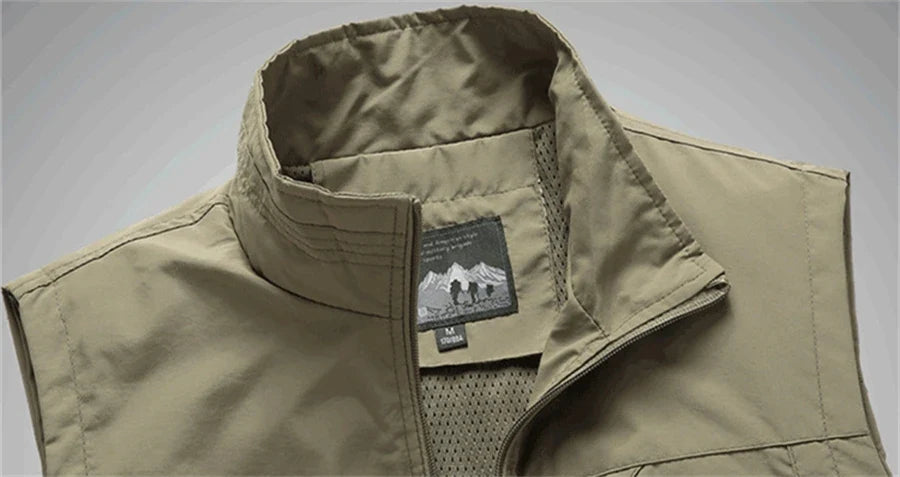 Spring New Men Waistcoat Outdoor Leisure Solid Color Vest Young Middle-aged Photography Fishing Casual Vest Jacket Male