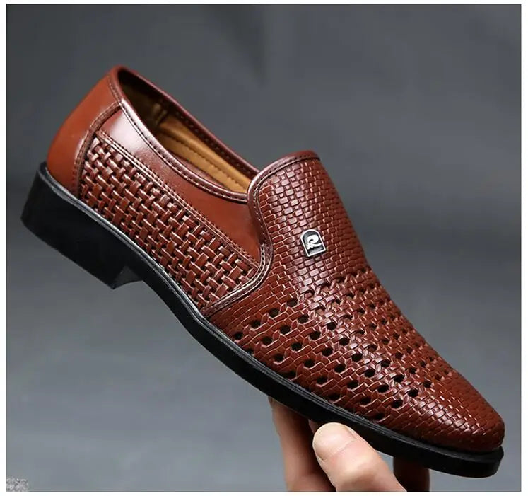Spring Men Loafers Leather Men Shoes Summer Hollow Breathable Oxfords Man Casual Shoes Slip on Formal Dress Shoes for Man