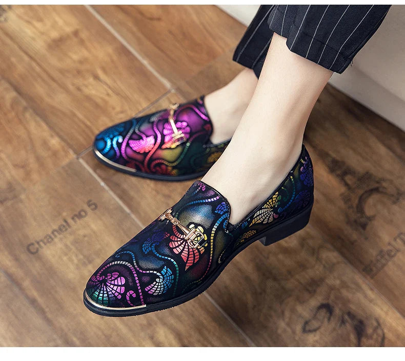 New Men Dress Leather Shoes For Men Luxury British Gold Blue National Pattern Oxfords Classic Gentleman Wedding Prom Shoes