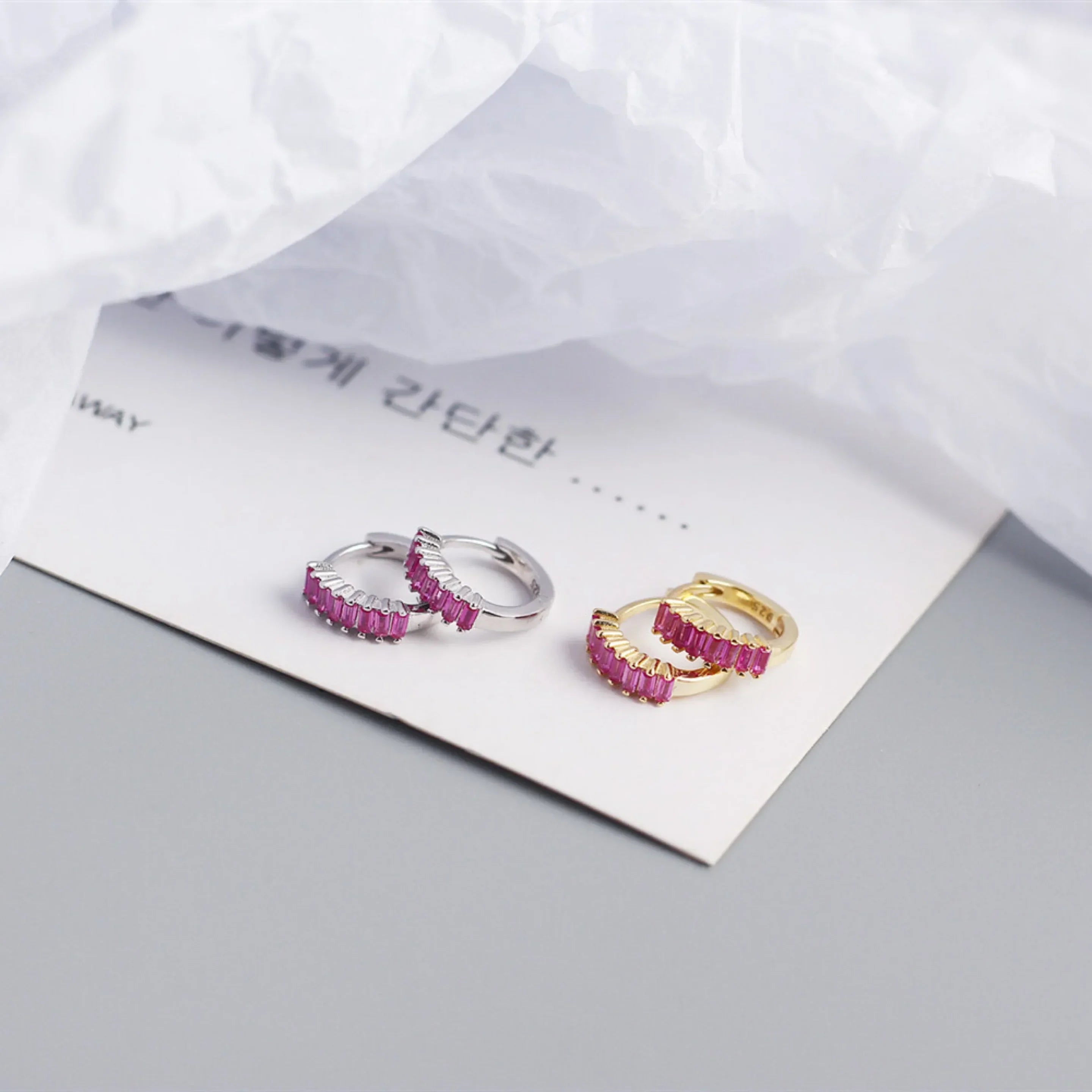 925 Sterling Silver Earring Fashion Rectangle Color Zircon Round Ear Ring Ear Bone Wild Trend Sweet Simple Women Girl Ear Jewelr