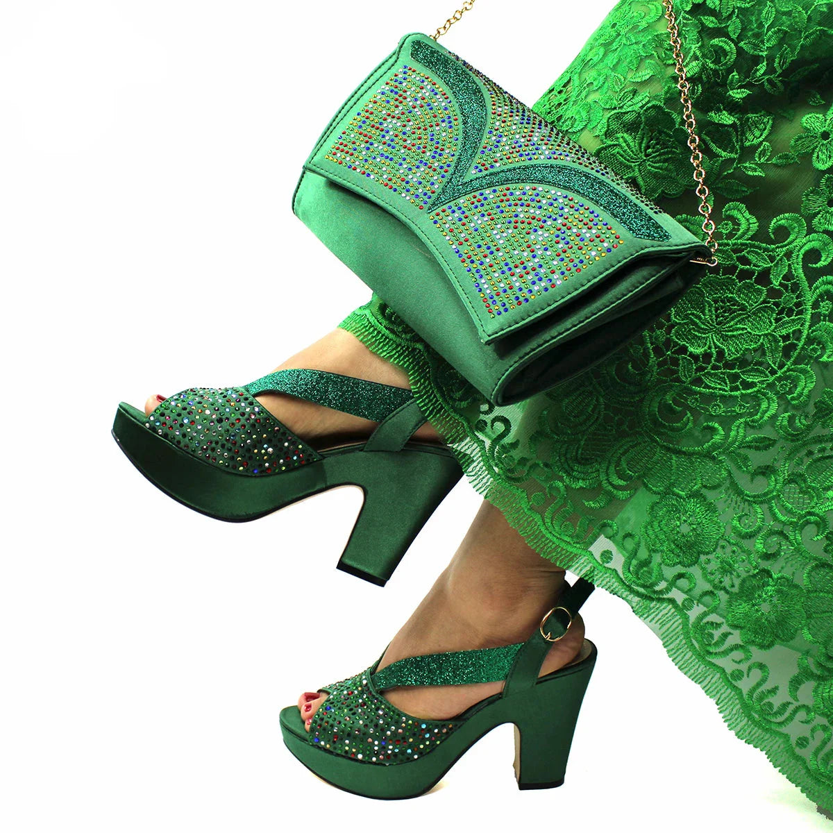 Fashionable Italian Women Shoes Matching Bag in Green Color