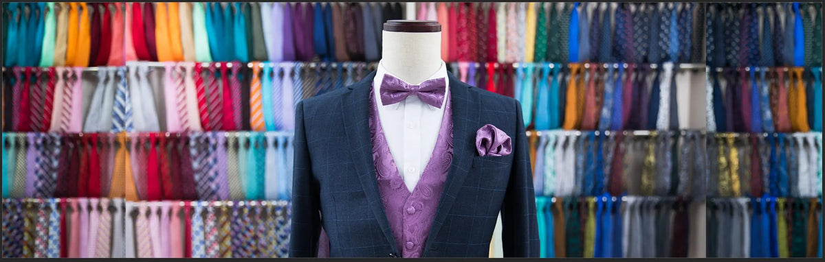 Suit Vest for Men Wedding Party Silk Waistcoat Bow Tie Handkerchief Cufflinks Tuxedo Gilet Men Clothing Wholesale