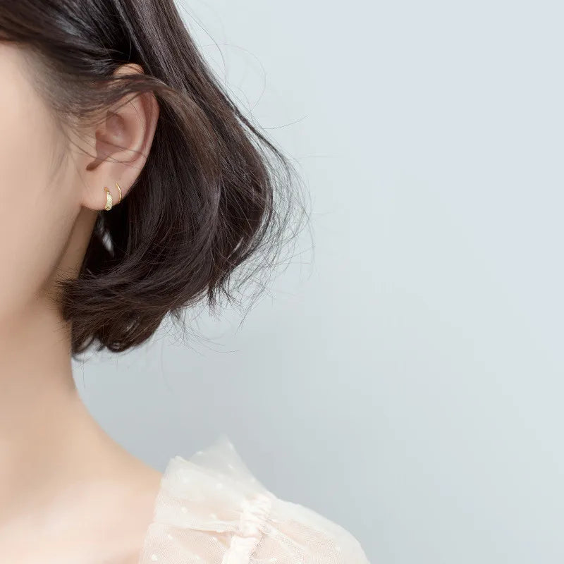 Genuine 925 Sterling Silver Jewelry Personality Minimalist Spiral Snakelike Ear Bones Ear Buckle Stud Earrings for Women