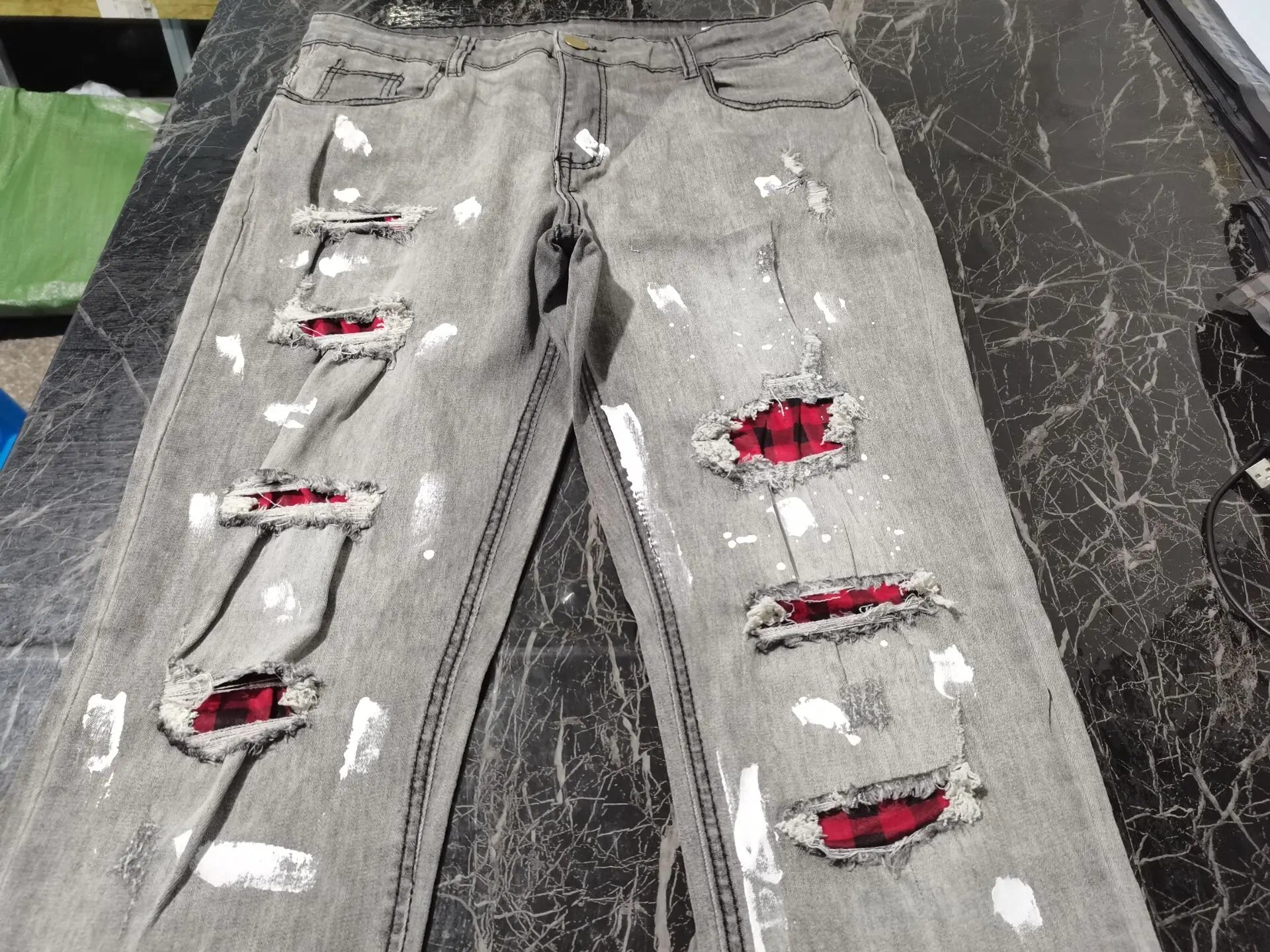 Men's Skinny Ripped Jeans Fashion Grid Beggar Patches Slim Fit Trousers