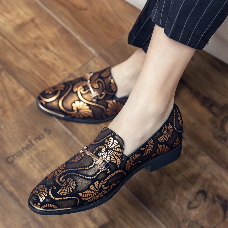 New Men Dress Leather Shoes For Men Luxury British Gold Blue National Pattern Oxfords Classic Gentleman Wedding Prom Shoes