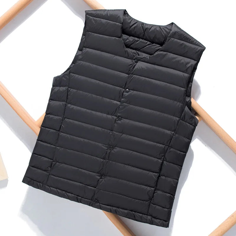 7XL Plus Size 90 White Down Vest Men Ultra Light Down Vest Portable V-neck Sleeveless Coat Man Winter Warm Liner