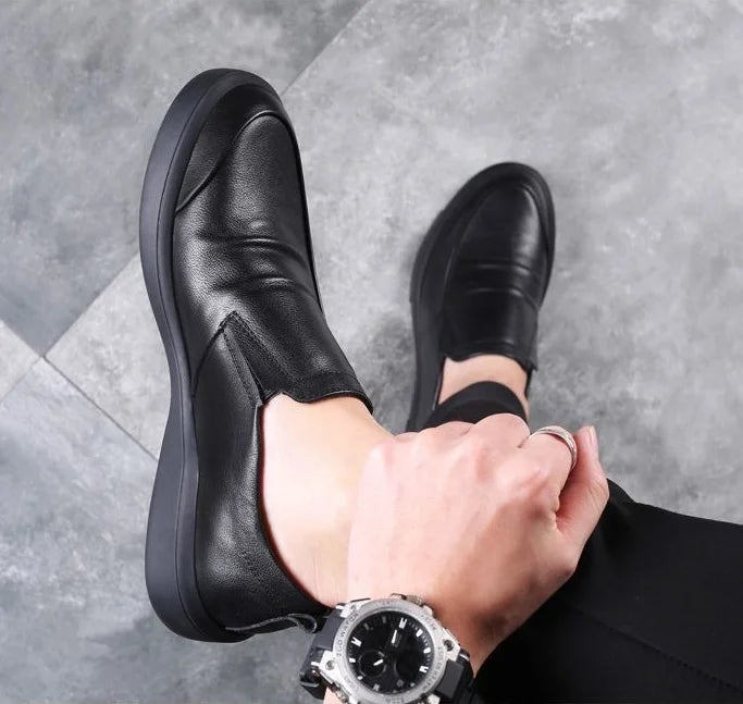 Social Shoe Male Spring Autumn Men's Formal Shoes Casual Business Cowhide 2025 Trend Black Official Cheap Clearance Footwear New