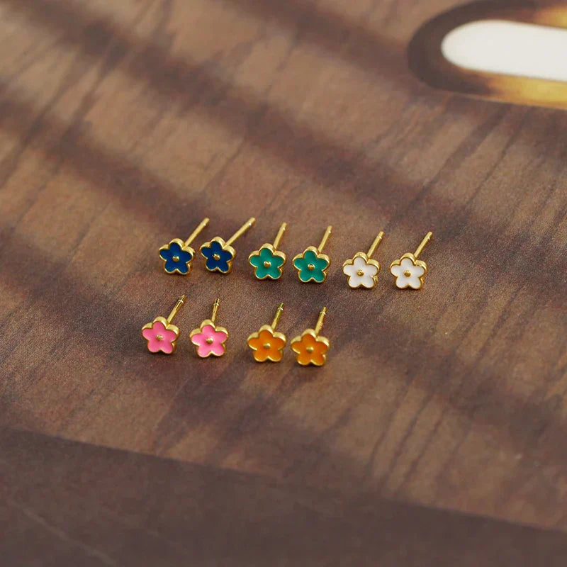 925 Sterling Silver Romantic White Enamel Flower Screw Bead Stud Earrings for Women Fashion Simple Piercing Jewelry Gift