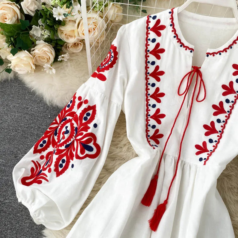 Embroidered Flower Long Sve Loose Fit Lantern Sve Gathered Slimming A-Line Dr Women's round Ne Dr