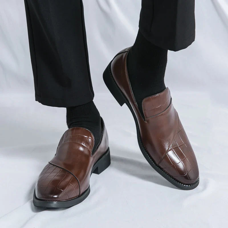 Men's Retro Leather Shoes – Classic Vintage-Inspired Formal Footwear for Adults