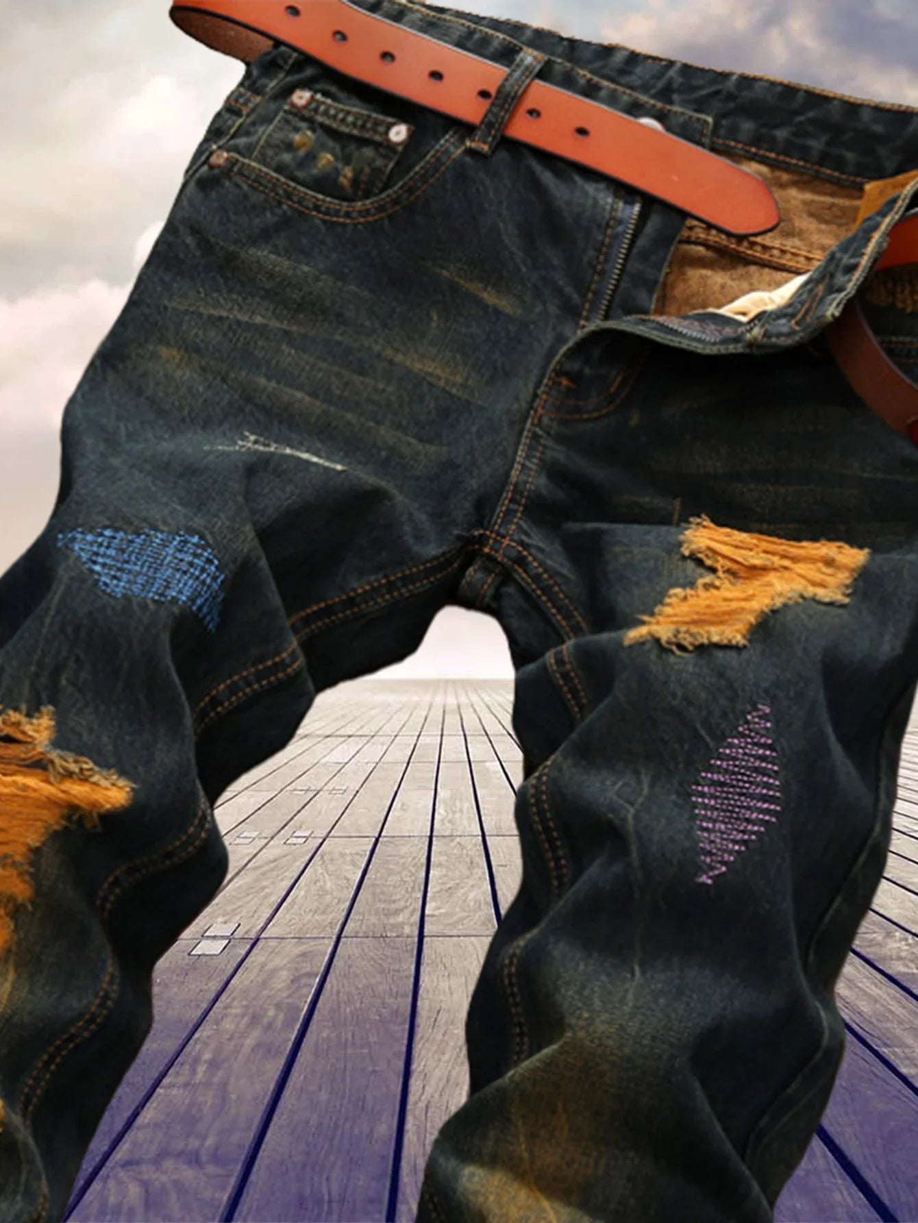 American retro personality makes old men's straight jeans