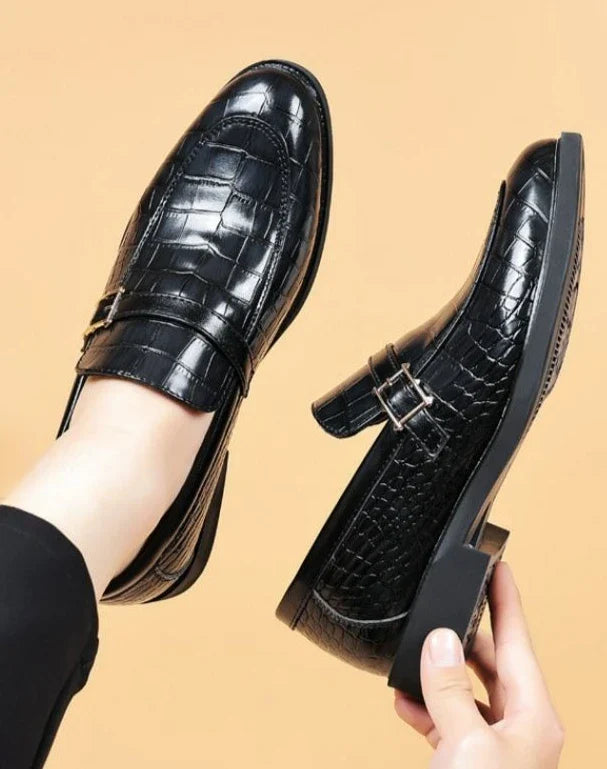 Dark Brown Pointed Toe Social Shoe for Men New Low Price Leather Casual Gentleman Luxury Designer Elegant Office Dress Shoes Man