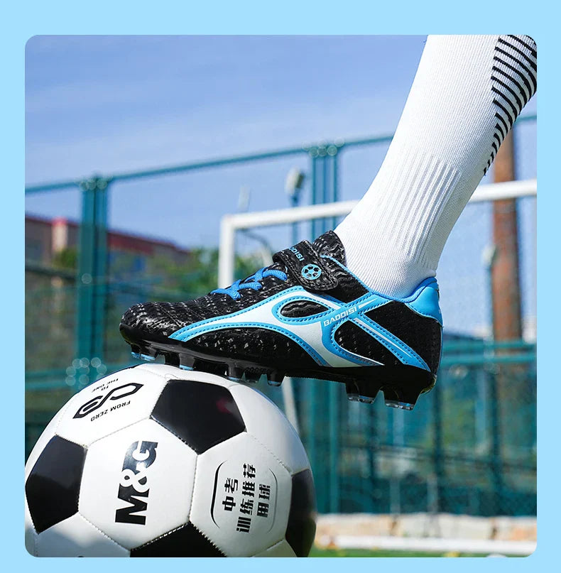 Kids Soccer Shoes Boys Grils Football Boots Non-Slip Training Indoor Outdoor Unisex Athletic Shoes Breathable Ultralight Sports