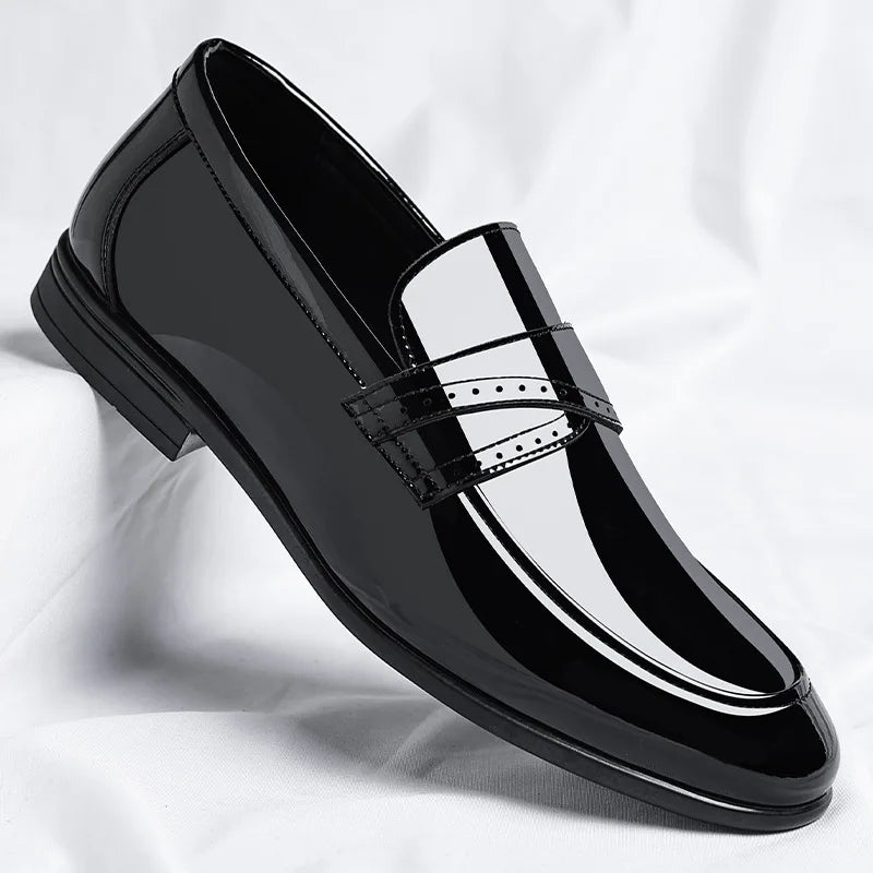 Spring Autumn New Patent Leather Shoes for Men Solid Color Fashion Wedding Shoes Male Low Top Casual Loafers Man