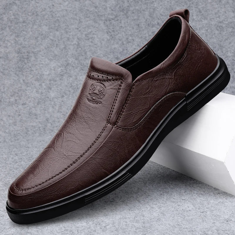 Leather Fashion Business Shoes Men Luxury Brand Mens Comfortable Loafers Handmade Men Casual Shoes New All-match Flats for Men