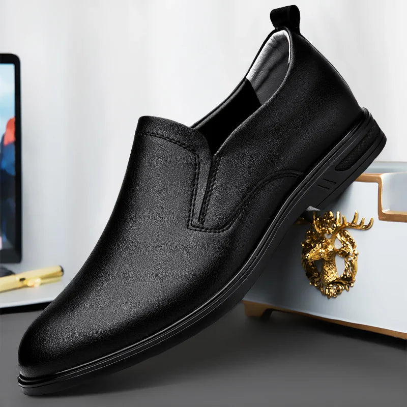 Italian Man Casual Leather Shoes Classic Summer Flat Designer Outdoor Walking Loafers Antiskid Driving Minimalist Shoes for Men