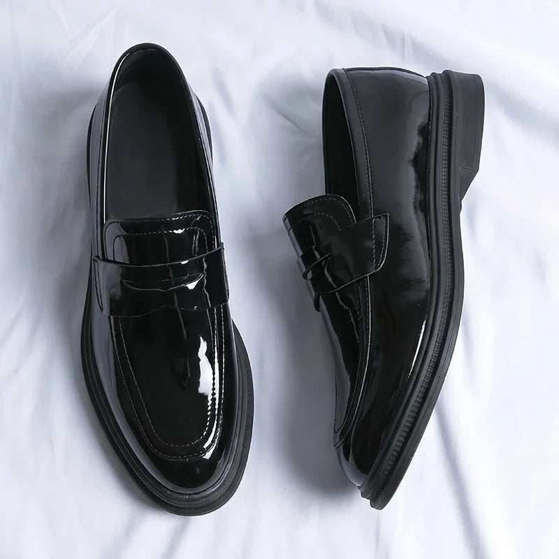 New Summer Slip on Flats Stylish Leather Men's Loafers Fashion Casual Shoes Man Light Antiskid Driving Shoes Handmade Moccasins