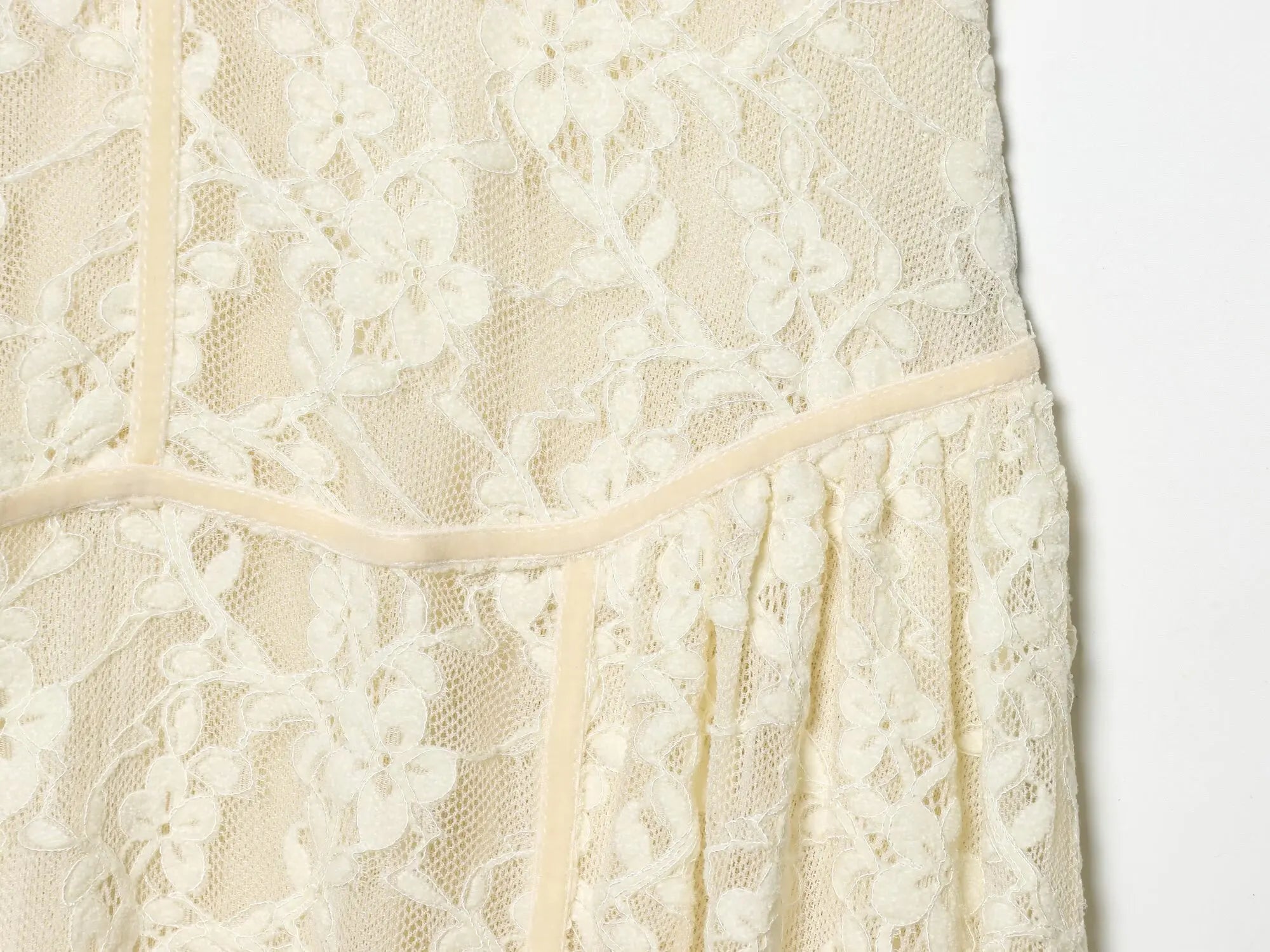 HH Women's Spring Summer Stylish Off‑White High Neck Lace Sleeveless Dress Female Elegant Temperament Zipper Long Party Dress