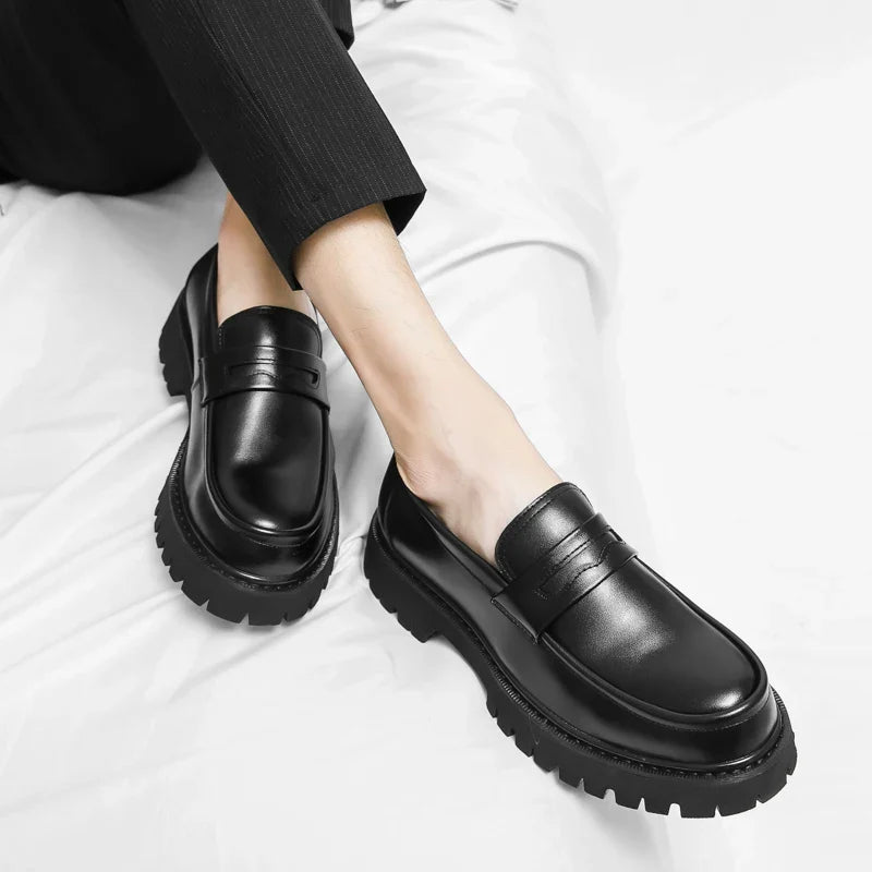 New Men's Luxury Leather Shoes Genuine Leather Dress Shoes Fashion Loafers Slip-on Comfy Casual Business Shoes Fomal Mocassins