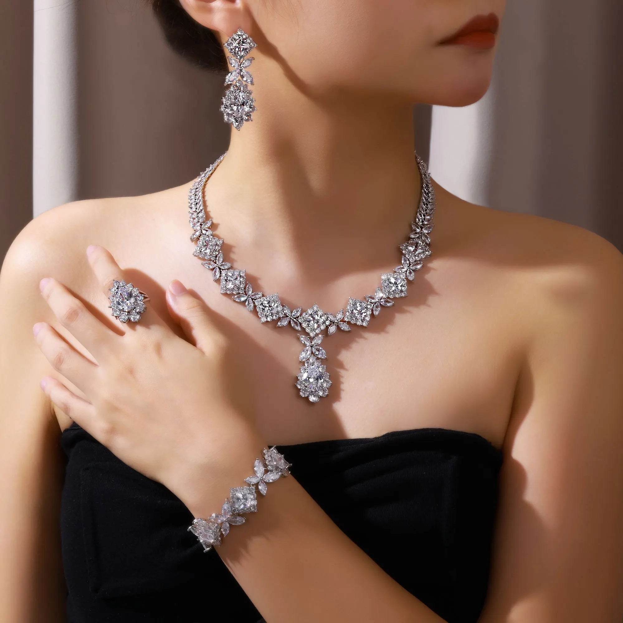 2024 Hot selling 4-piece cubic zirconia bridal jewelry set, Dubai Nigeria crystal wedding jewelry set
