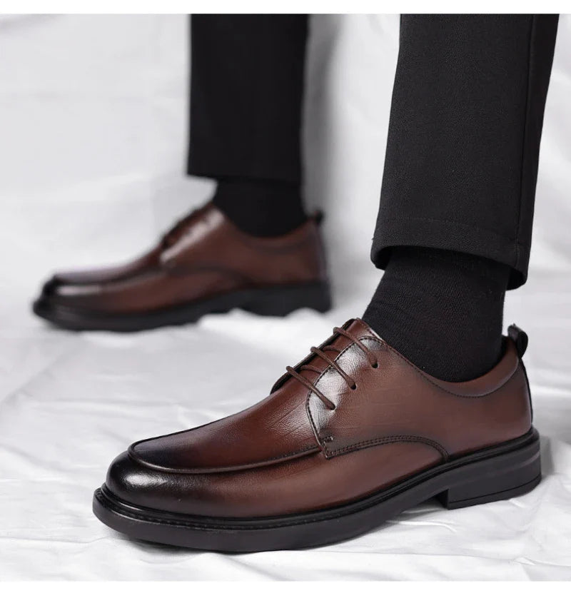 Leather Shoes Men's Four Seasons Business Formal British Casual Commuting Style Black Heightening Wedding Groom's Shoes New