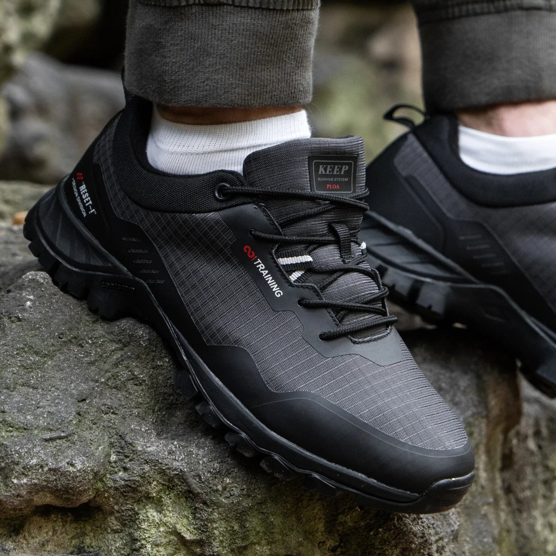 Men New Hiking Shoes Outdoor Waterproof Wear Resistant Non Slip Sneakers Male Casual Lightweight Lace-Up Walking Shoes