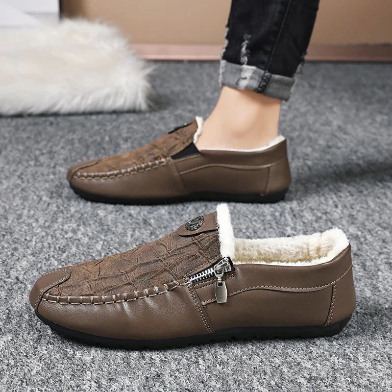 Winter Leather Men Casual Shoes Plush Warm Comfortable Loafers Lightweight Mens Driving Shoes Slip-on Mens Lazy Shoes Moccasins