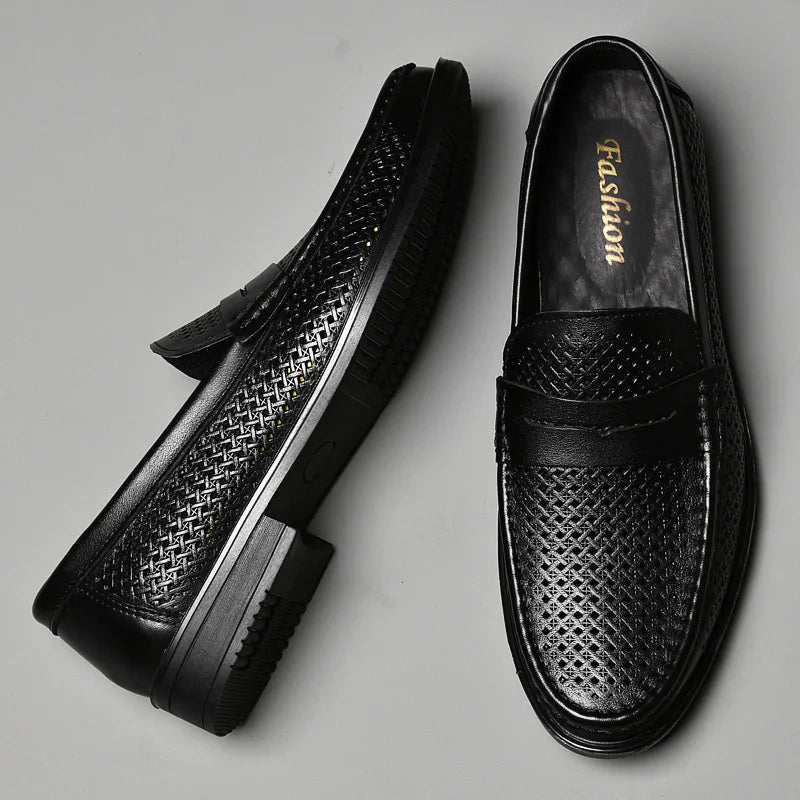 New Luxury Slip on Dress Shoes Men Italian Comfortable Loafer for Men Outdoor Mens Slip on Flats Classic Men Shoes for Wedding