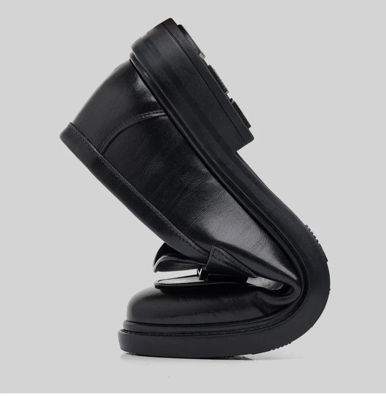 Spring Autumn New Black Dress Shoes for Men Business Designer Cow Leather Shoes Male Fashion British Style Casual Shoe Man
