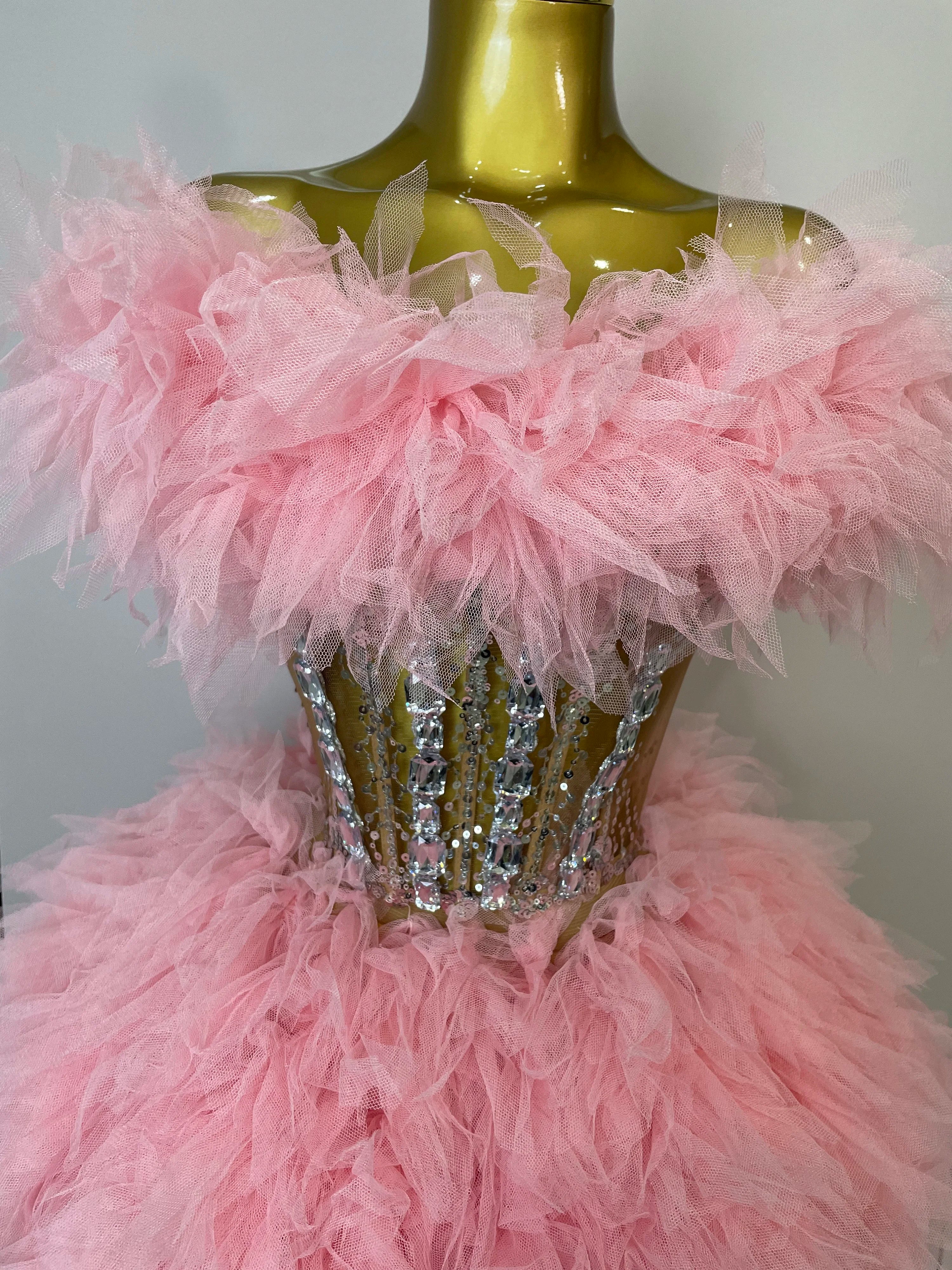 2025Women Sexy Backless Strap Mesh Fluffy Skirt 2 Pieces Diamond Sequins Stage Performance Costume Birthday Party Shooting Dress