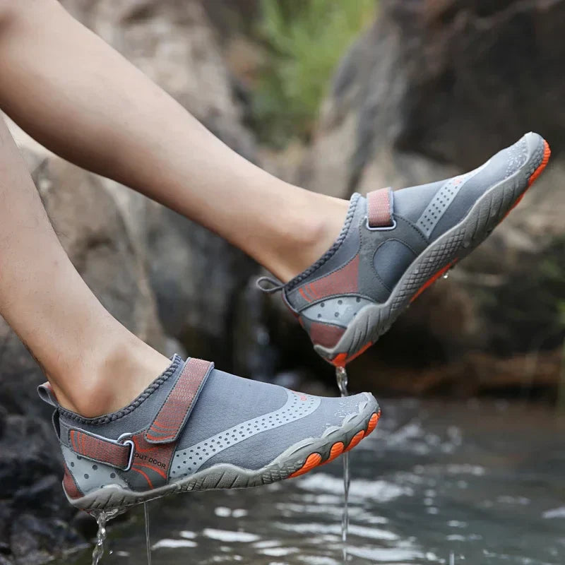 Mens Quick Drying Water Shoes Unisex Breathable Aqua Shoes Slip on Non Slip Wading Shoes Travel Water Park Pool Ladies Sneakers