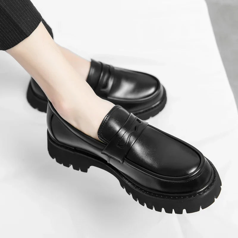 New Men's Luxury Leather Shoes Genuine Leather Dress Shoes Fashion Loafers Slip-on Comfy Casual Business Shoes Fomal Mocassins