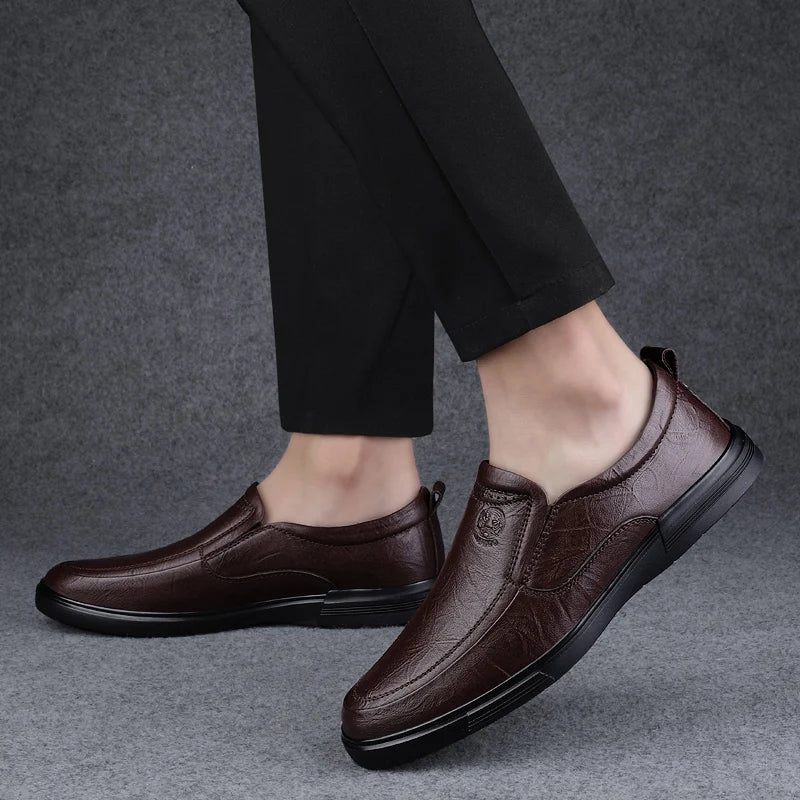 Leather Fashion Business Shoes Men Luxury Brand Mens Comfortable Loafers Handmade Men Casual Shoes New All-match Flats for Men