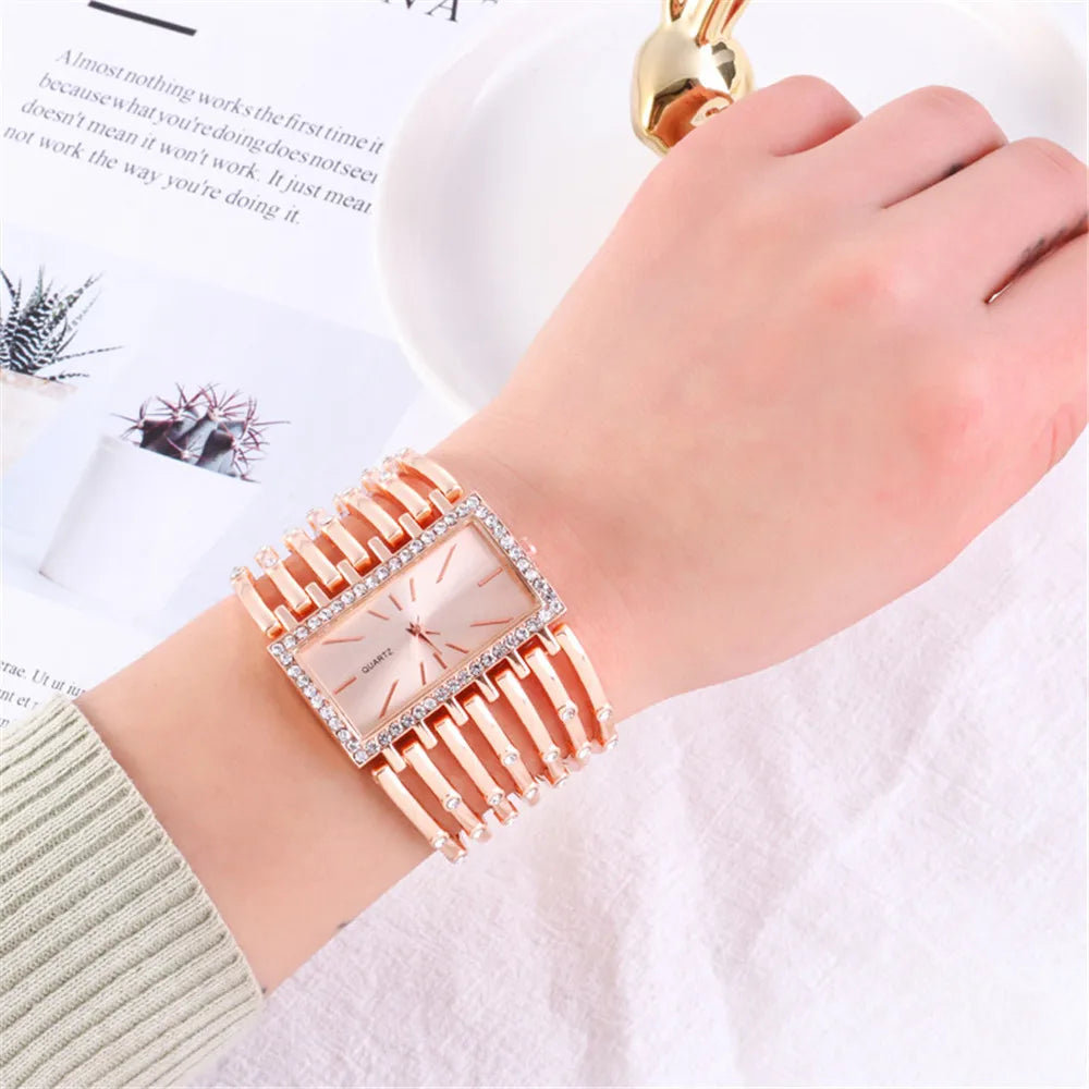 W24 Women's Fashion Quartz Watches Lady's Stainless Steel Bracelet Casual Hollow Clock Girl Wristwatch Jewelry