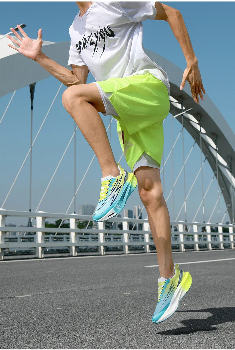 New Running Sneakers Men Lightweight Breathable Wear-Resistant Soft Gym Jogging Shoes Comfort Marathon Athletic Sports Shoes Man