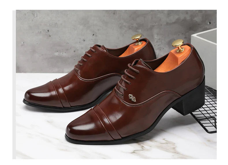 Premium Leather Men Shoes Slip On Loafers European Brand Business Casual Wedding Party Plaid Design Height Increasing